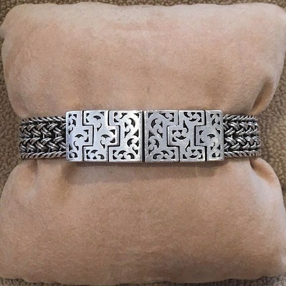 LOIS HILL White Round Face Watch Sterling Silver Bracelet & Roman Numeral Bezel - Picture 3 of 16